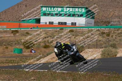 media/Apr-19-2025-AHRMA (Sat) [[3d98ca3309]]/Practice/Group 4/Turn 6/